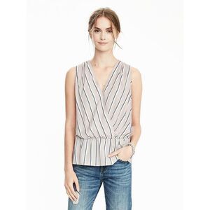 NWT Banana Republic Sleeveless V-Neck Striped Blouse Top, Gray/White/Blue Medium
